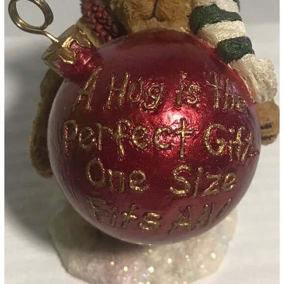 Boyd's Bear A Hug Is The Perfect Gift One Size Fits Xmas Ornament Place Holder - Picture 2 of 8